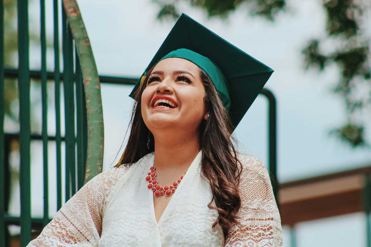 Higher Education for Professional Growth in Future Job Markets
